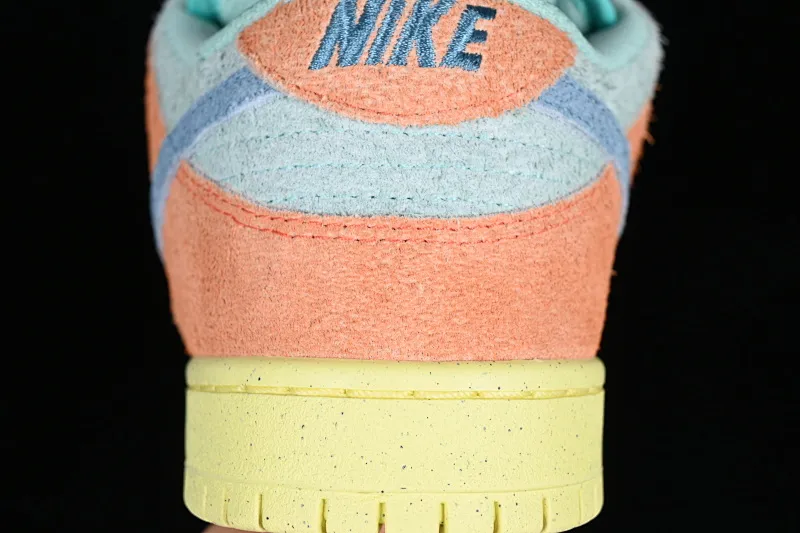 All Categories Nk SB Dunk Series Nk SB Dunk Low Low-top Sneakers Nk SB Dunk "Noise Aqua" Tropical Fruit Pie Dunk Series Retro Low-top Casual Skateboard Shoes DV5429-800